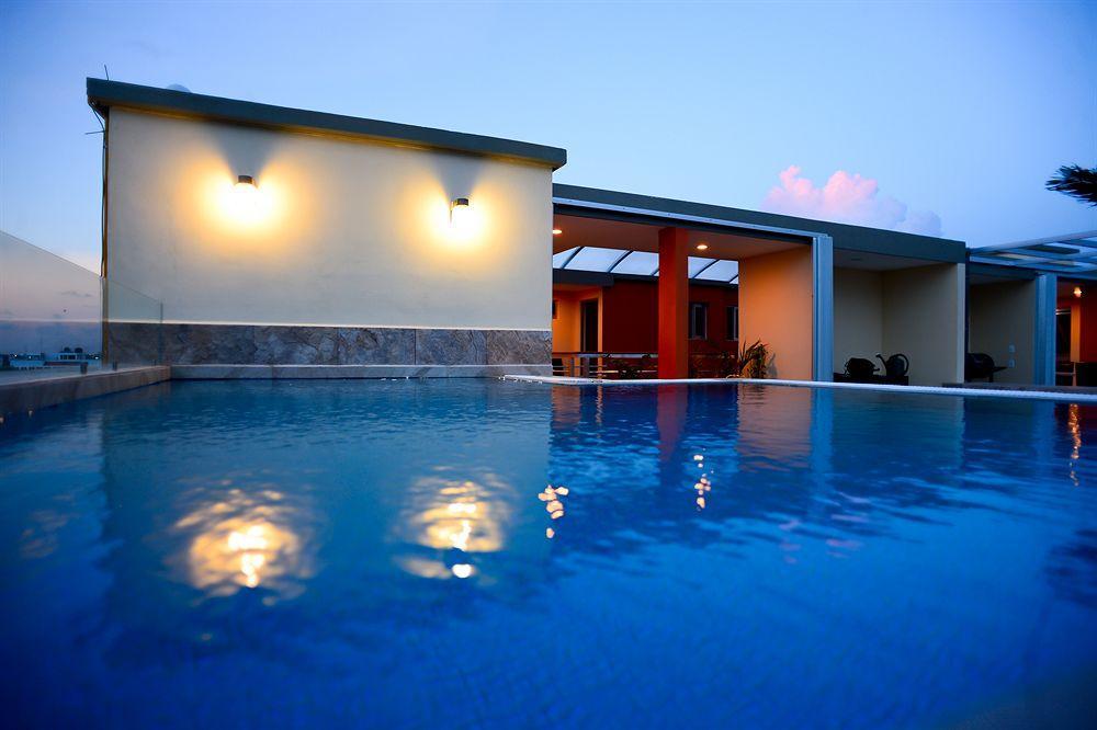 Sunrise 42 Suites Hotel Плайя-дель-Кармен Екстер'єр фото