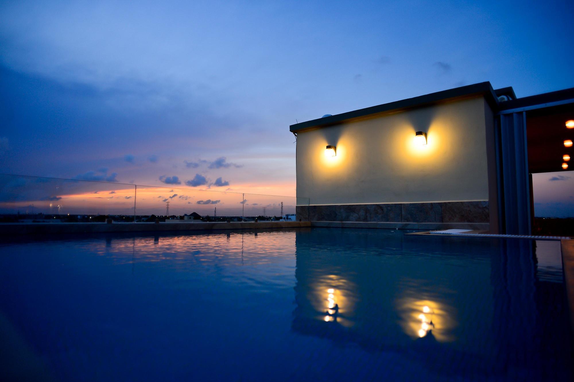 Sunrise 42 Suites Hotel Плайя-дель-Кармен Екстер'єр фото